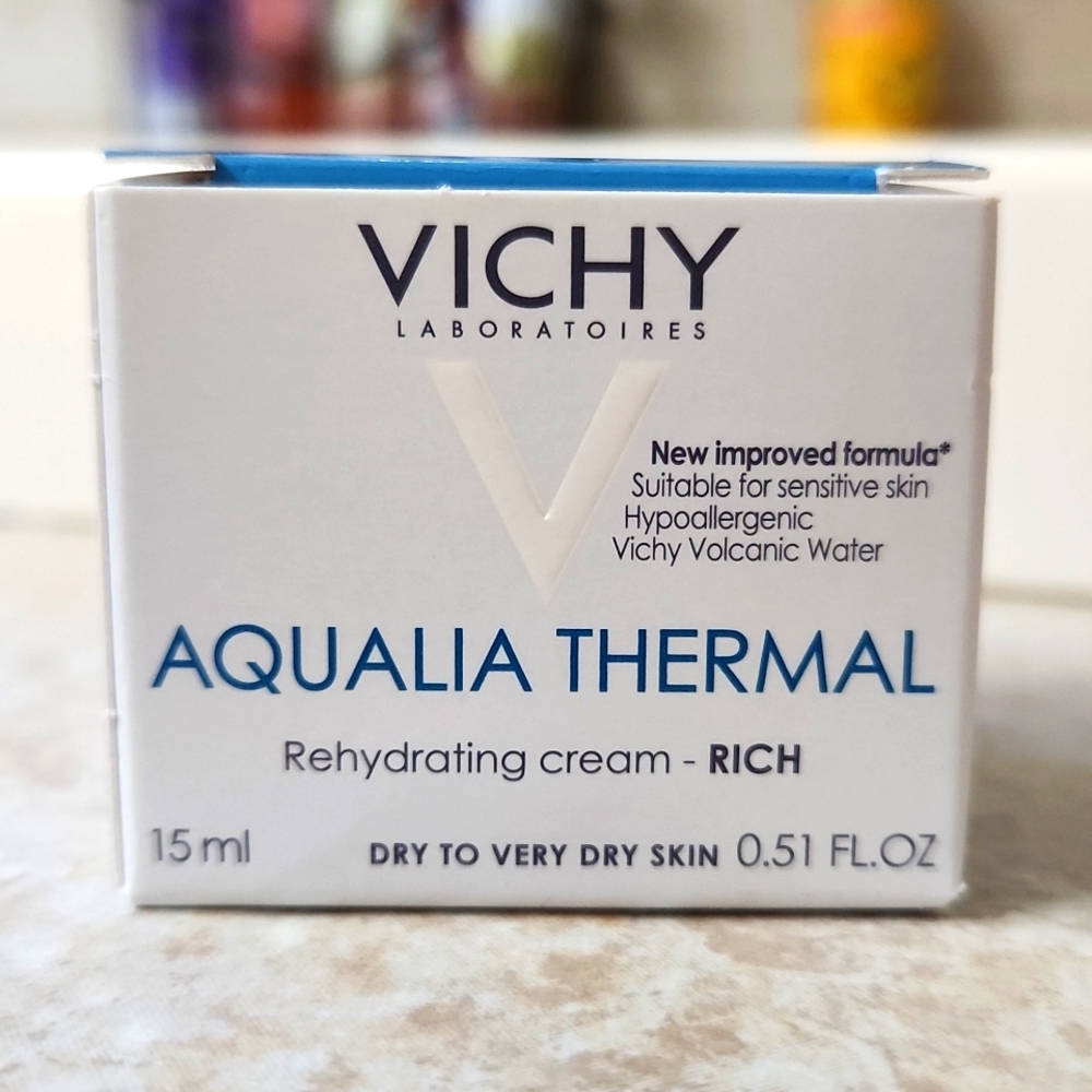 5/$30 Vichy Aqualia Thermal Rich Face Cream travel size 15 ml